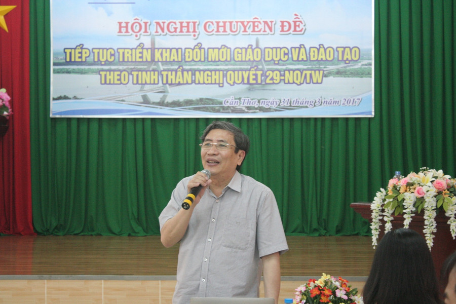 Cần Thơ: Tiếp tục triển khai đổi mới giáo dục và đào tạo ảnh 3
