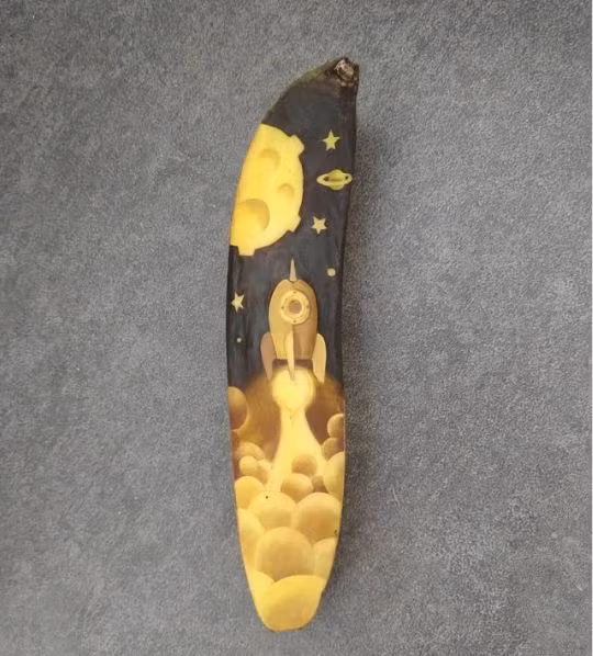 Ngỡ ngàng những tác phẩm sáng tạo từ vỏ chuối ảnh 8