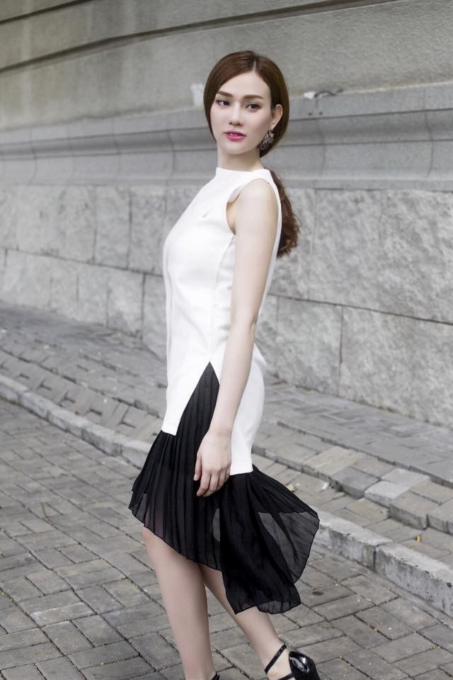 Sau khi sinh con Thu Thủy lấy lại vóc dáng nhỏ nhắn và giảm cân ngoạn mục khiến nhiều người bất ngờ. Cô cũng nhanh chóng quay lại. Gu thời trang của Thu Thủy cũng được đánh giá là trẻ trung, sành điệu và không kém phần gợi cảm. Gu thời trang sành điệu của 5 bà mẹ Vbiz