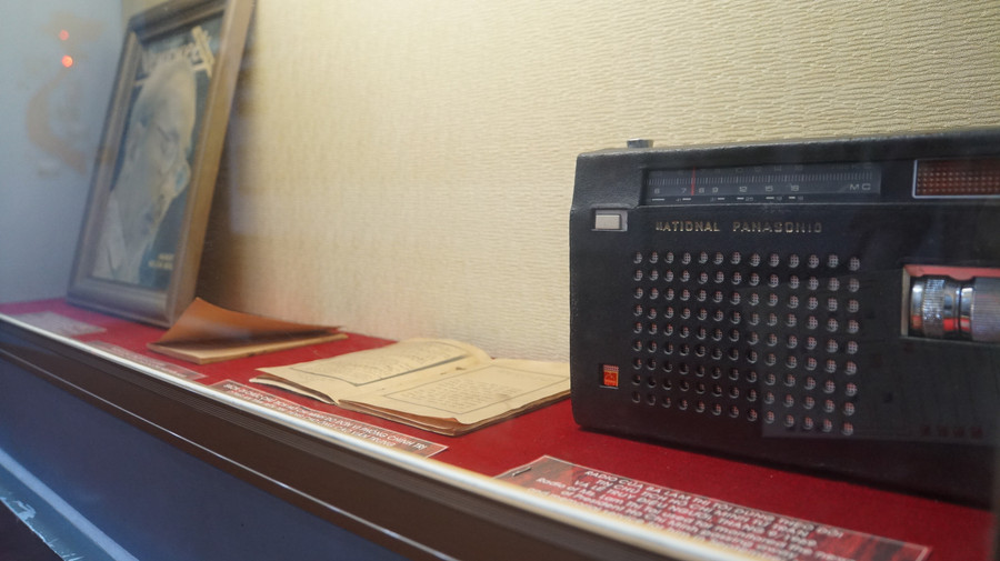 Nhấn vào ảnh để phóng to Radio của bà Lâm Thị Tôi dùng theo dõi tin Chủ tịch Hồ Chí Minh từ trần và lễ truy điệu Người, tháng 9/1969.