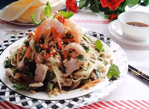 Cách làm gỏi đu đủ tôm thịt đơn giản mà ngon - 7