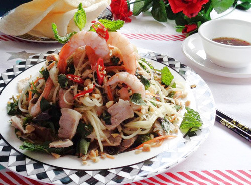 Cách làm gỏi đu đủ tôm thịt đơn giản mà ngon - 7