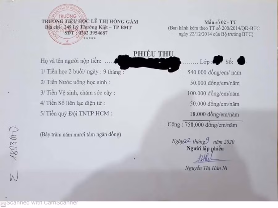 Nhiều khoản thu của trường phụ huynh cho rằng chưa hợp lý.