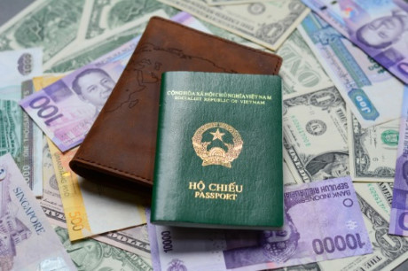 Tất cả hộ chiếu trên thế giới chỉ có bốn màu và đây là lý do - Ảnh 3 Tat ca ho chieu tren the gioi chi co bon mau va day la ly do - Anh 3