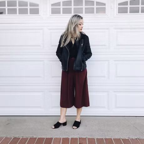 Den hen lai len quan ong rong tiep tuc can quet xu huong thoi trang 2017 - Anh 1