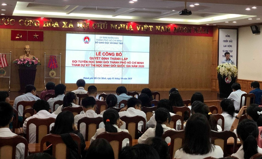 Sở GD&ĐT TP.HCM thành lập 11 đội tuyển dự kỳ thi học sinh giỏi quốc gia năm 2020 Sở GD&ĐT TP.HCM thành lập 11 đội tuyển dự kỳ thi học sinh giỏi quốc gia năm 2020