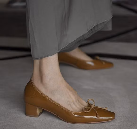 chọn giầy công sở, giày đi làm, giày thoải mái