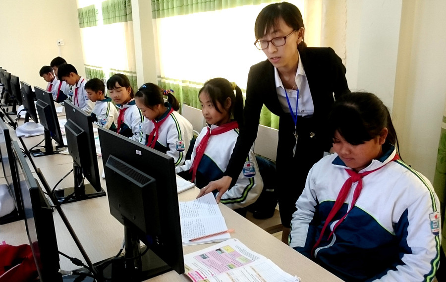 Các nhà trường ở huyện Đông Triều, tỉnh Quảng Ninh đã đẩy mạnh ứng dụng công nghệ vào dạy học nhiều năm nay