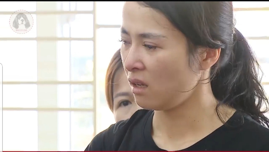 Cô giáo Nguyễn Thị Thu Trang bị buộc thôi việc. Cô giáo Nguyễn Thị Thu Trang bị buộc thôi việc.