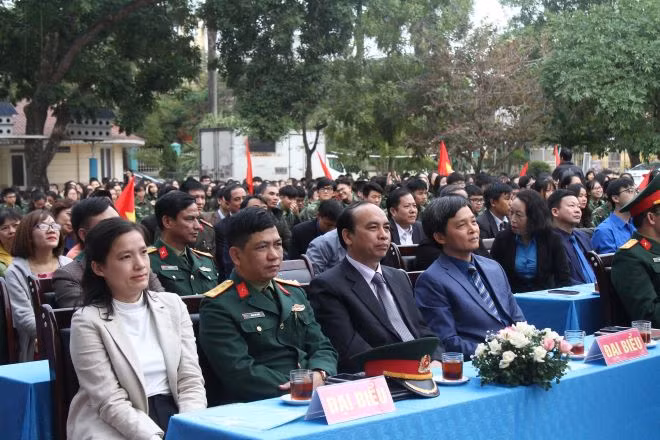 Đại biểu tham dự chương trình