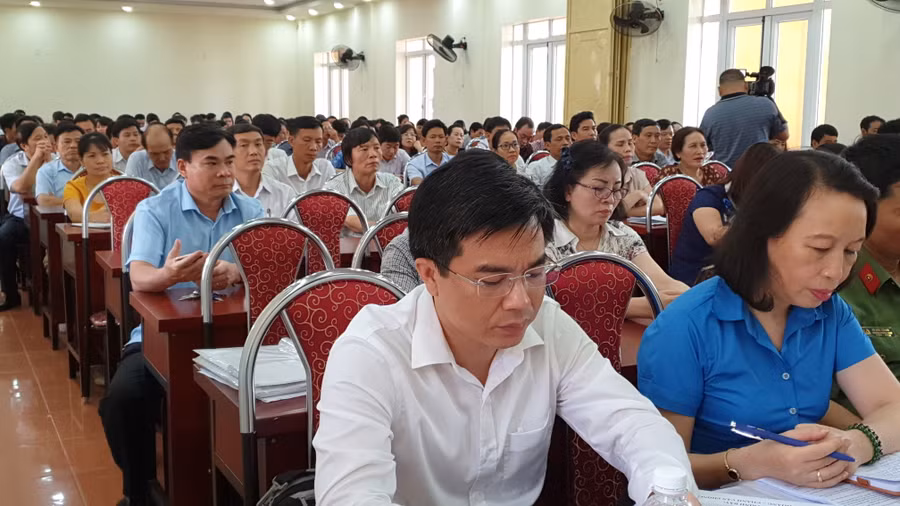 Quang cảnh hội nghị