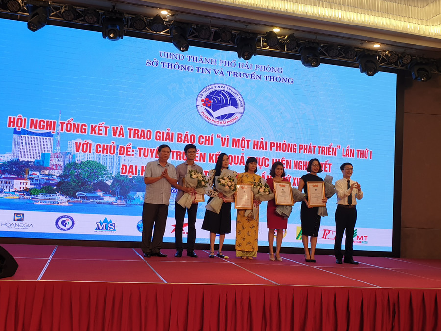 Giải Cây bút triển vọng được trao cho 5 tác giả