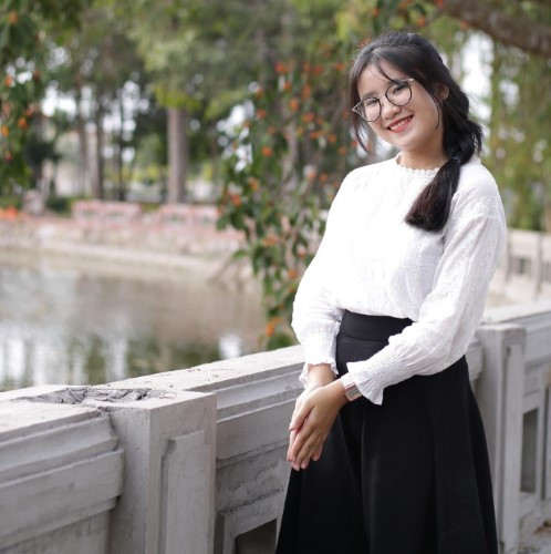 Giáo sinh Trần Thy Trúc, ngành Sư phạm Mầm non, Trường ĐH Trà Vinh. Giáo sinh Trần Thy Trúc, ngành Sư phạm Mầm non, Trường ĐH Trà Vinh.