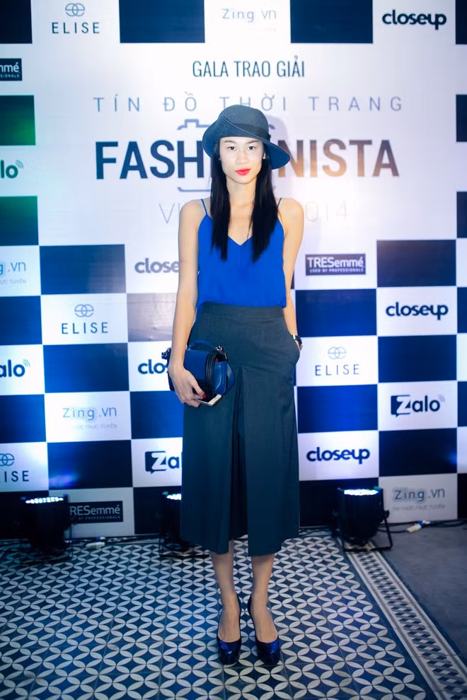 Hồ Ngọc Hà mặc gợi cảm ngồi ghế nóng Fashionista Vietnam