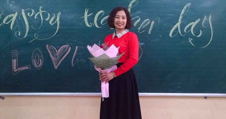 Cô Nguyễn Thị Thơm luôn nhận được sự tin yêu của học trò. Ảnh: NVCC