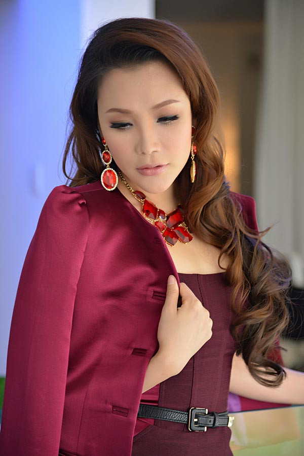 10 năm trước, Hồ Quỳnh Hương là ai? ảnh 5 10 năm trước, Hồ Quỳnh Hương là ai? ảnh 5