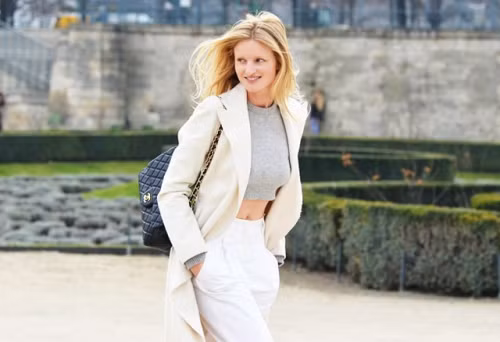 Mặc croptop đẹp ngay cả trong ngày lạnh ảnh 5