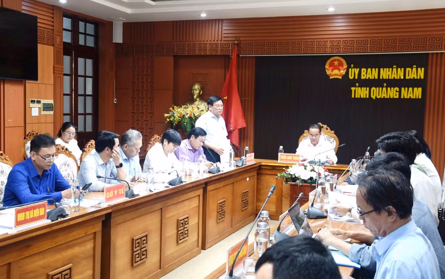 Ban chỉ đạo Kỳ thi tốt nghiệp THPT tỉnh Quảng Nam năm 2024 họp triển khai công tác chuẩn bị và tổ chức kỳ thi. 