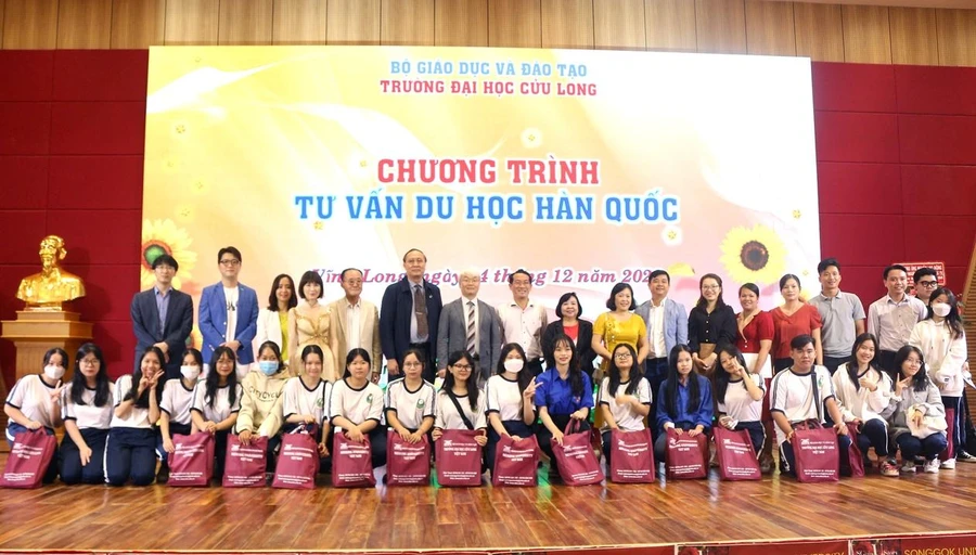 Chương trình tư vấn du học Hàn Quốc cho học sinh lớp 12.