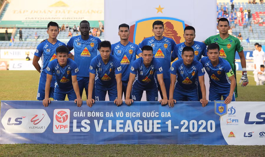 CLB Quảng Nam mới có vỏn vẹn 8 điểm xếp cuối bảng V-League 2020.