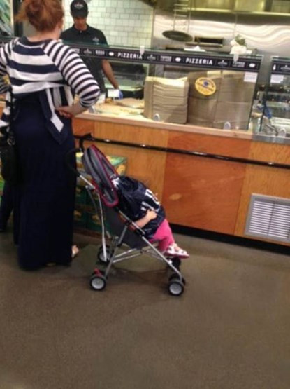 Những bức ảnh gia đình hài hước lan truyền trên mạng ảnh 7