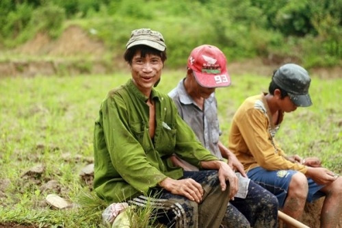 "Người rừng" Hồ Văn Lang cố gắng học chữ để... tìm vợ ảnh 3