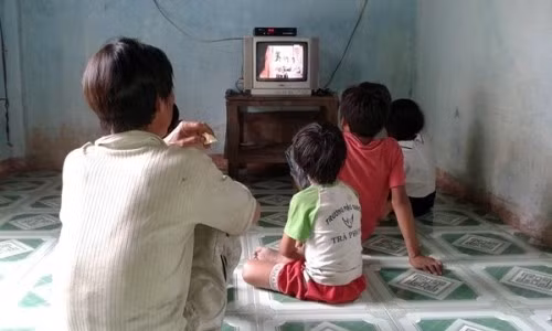 "Người rừng" Hồ Văn Lang cố gắng học chữ để... tìm vợ ảnh 6