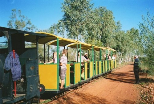 Bên trong "thủ đô UFO" ở Australia ảnh 8 Bên trong