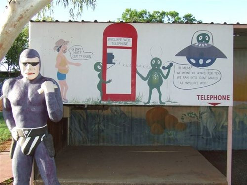 Bên trong "thủ đô UFO" ở Australia ảnh 9 Bên trong
