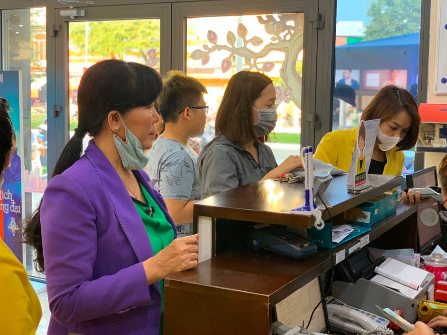 Lượng mua vàng cũng giảm so với mọi năm. Lượng mua vàng cũng giảm so với mọi năm.
