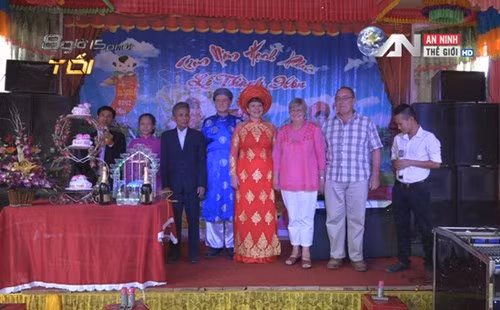 Dam cuoi ky la o cua ngo hang Son Doong-Hinh-2