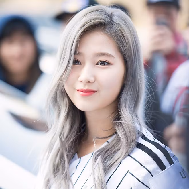 Muon dep nhu sao Han, hay nhuom ngay 7 mau toc noi bat nay hinh anh 3 TN3_1.jpg