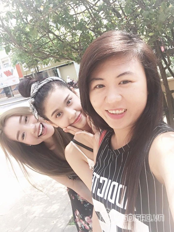 Trương Quỳnh Anh xinh tươi bên Elly Trần 3 Trương Quỳnh Anh xinh tươi bên Elly Trần 3