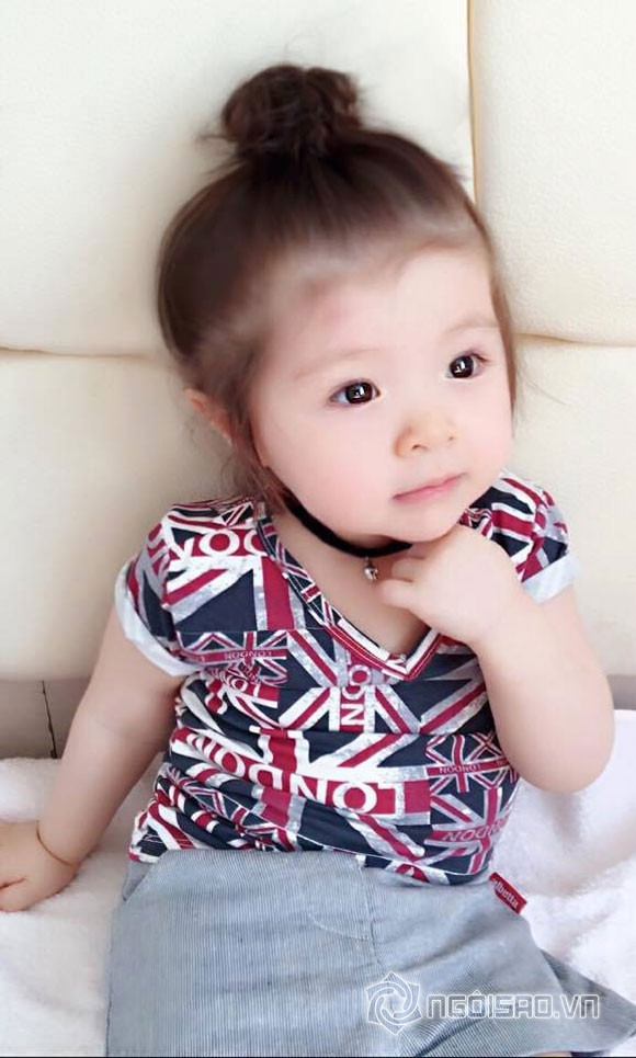 Trương Quỳnh Anh xinh tươi bên Elly Trần 8 Trương Quỳnh Anh xinh tươi bên Elly Trần 8