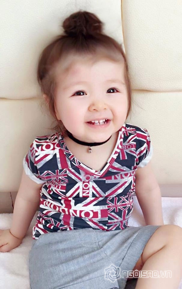 Trương Quỳnh Anh xinh tươi bên Elly Trần 9 Trương Quỳnh Anh xinh tươi bên Elly Trần 9