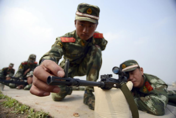 các đòn sát thủ của cảnh sát vũ trang trung quốc hình 7 cac don sat thu cua canh sat vu trang trung quoc hinh 7