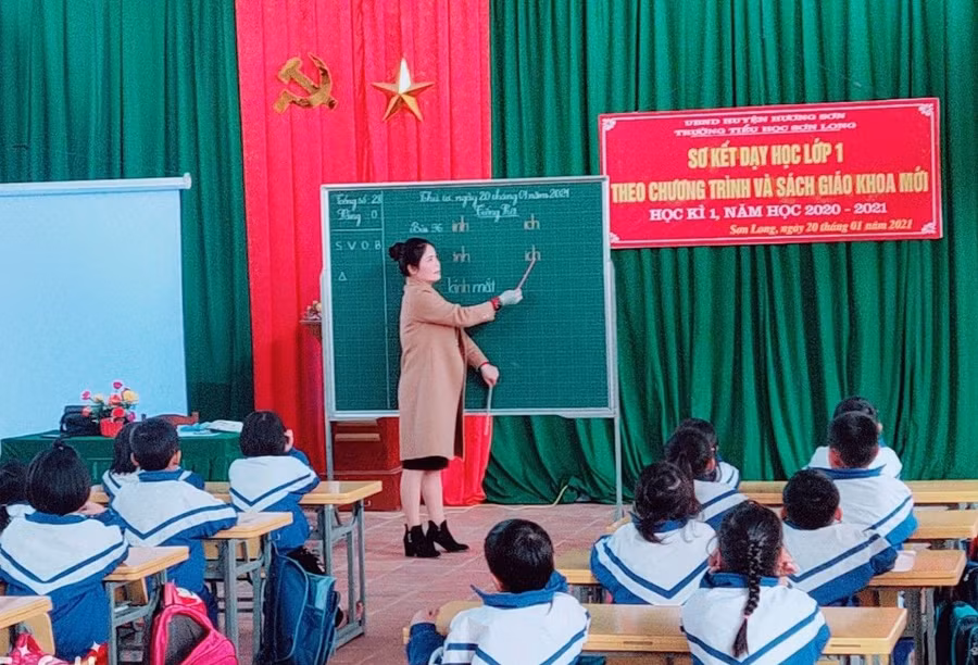 Khởi đầu thuận lợi cho đổi mới giáo dục phổ thông ảnh 1