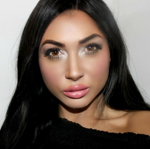 13 phi vụ dao kéo kỳ quặc nhất 2014