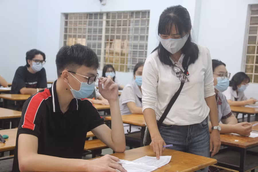 Thí sinh dự kỳ thi tốt nghiệp THPT năm 2021 đợt 1 tại TP.HCM. Ảnh minh họa 