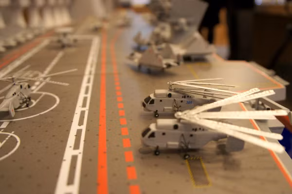 Mô hình siêu tàu sân bay mang 3.000 đơn vị tên lửa của Nga ảnh 4