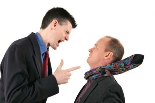 Những câu dễ “chuốc vạ” vào thân khi nói với sếp