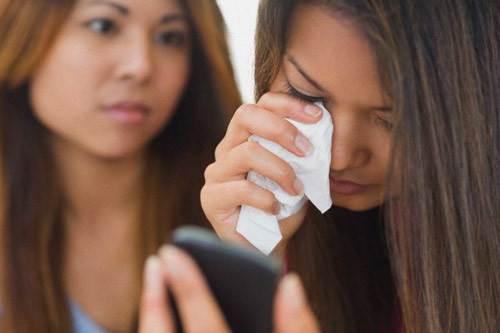 Chồng liên tục dọa tự tử dù anh ngoại tình - 1