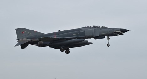 Thổ Nhĩ Kỳ: 2 máy bay rơi, 4 phi công tử nạn