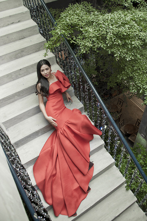 Nguyễn Thị Loan bỏ bán ốc, vào Nam lập nghiệp ảnh 2