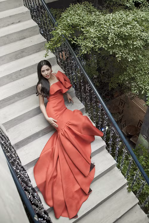 Nguyễn Thị Loan bỏ bán ốc, vào Nam lập nghiệp ảnh 2