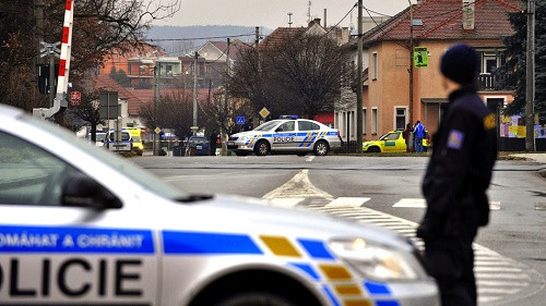 nổ súng, xả súng, cộng hòa Czech, Séc, chấn động