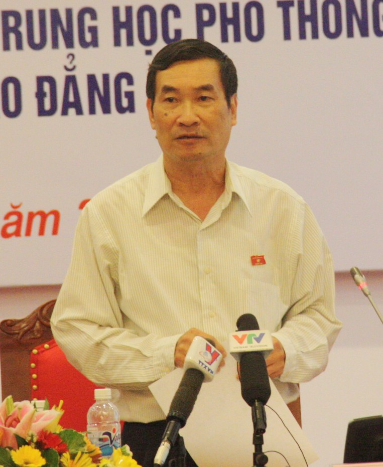 Đại biểu Quốc hội băn khoăn, Bộ trưởng Bộ GD&ĐT giải tỏa ảnh 1