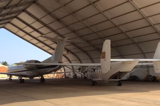 Máy bay của Vietstar Airlines chờ được cấp phép mở rộng quy mô Ảnh: THANH BÌNH