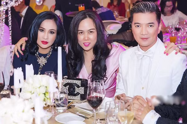 Nữ đại gia Phượng Chanel là ai?