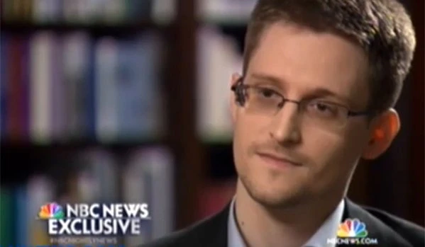 Edward Snowden lại gây chú ý 